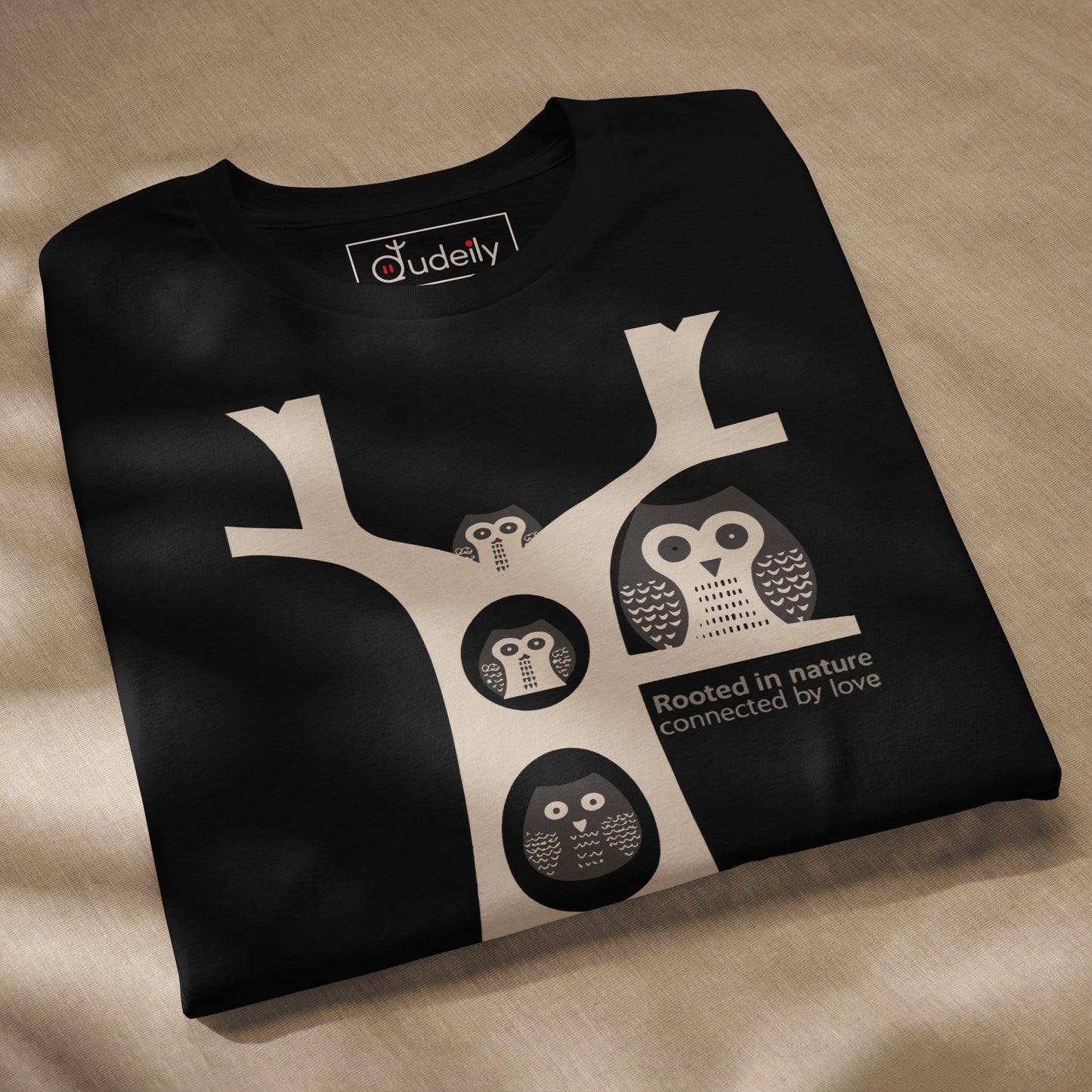 Unisex Staple Eco T-Shirt – OwlNest Sustainable Fashion Classic for Family Day Dudeily
