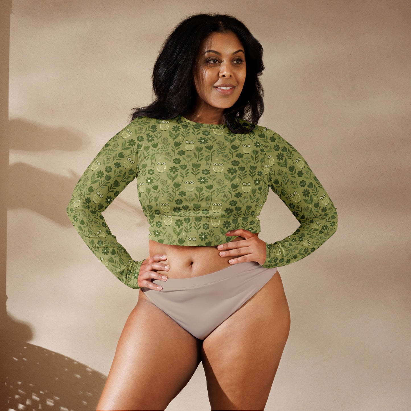 Owl-Themed Recycled Long-Sleeve Crop Top – Sustainable Fashion for Eco-Conscious Trendsetters Dudeily