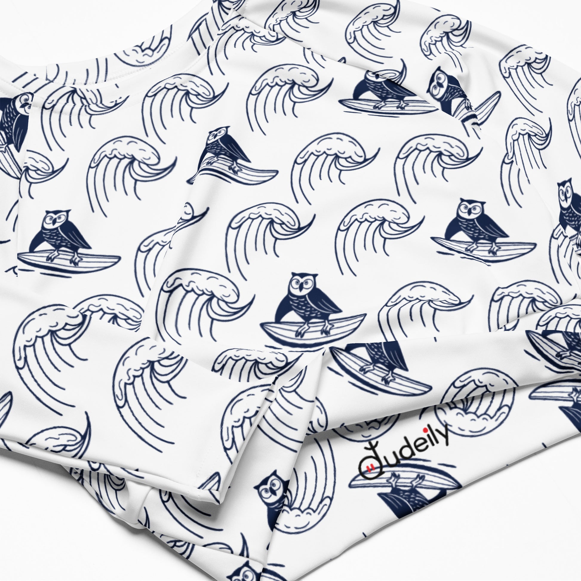 Owl Recycled Long-Sleeve Crop Top – Stylish Sustainable Wear for Eco Trendsetters Dudeily
