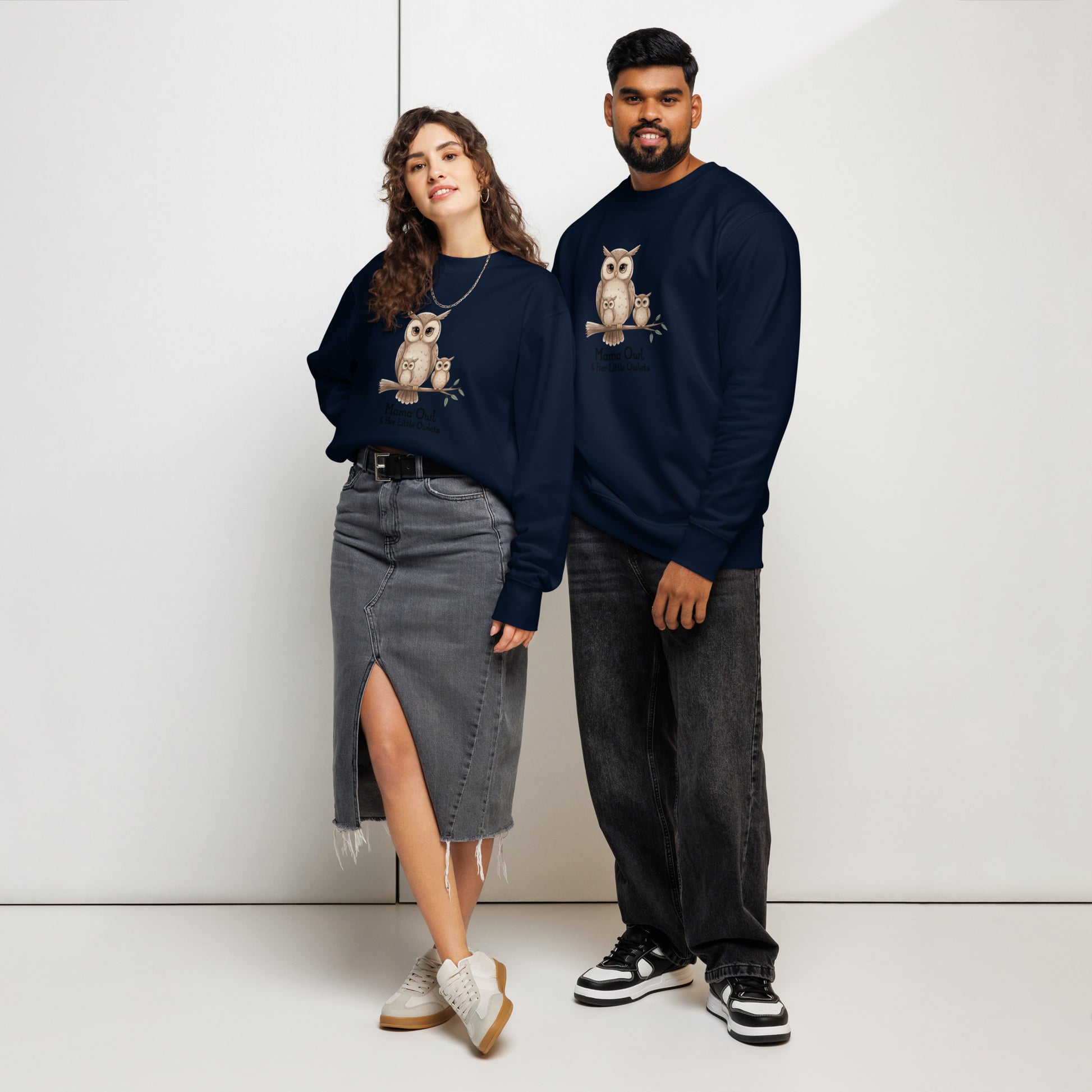 Unisex Organic Sweatshirt – Sustainable Owl-Themed Pullover for Eco-Conscious Comfort Dudeily