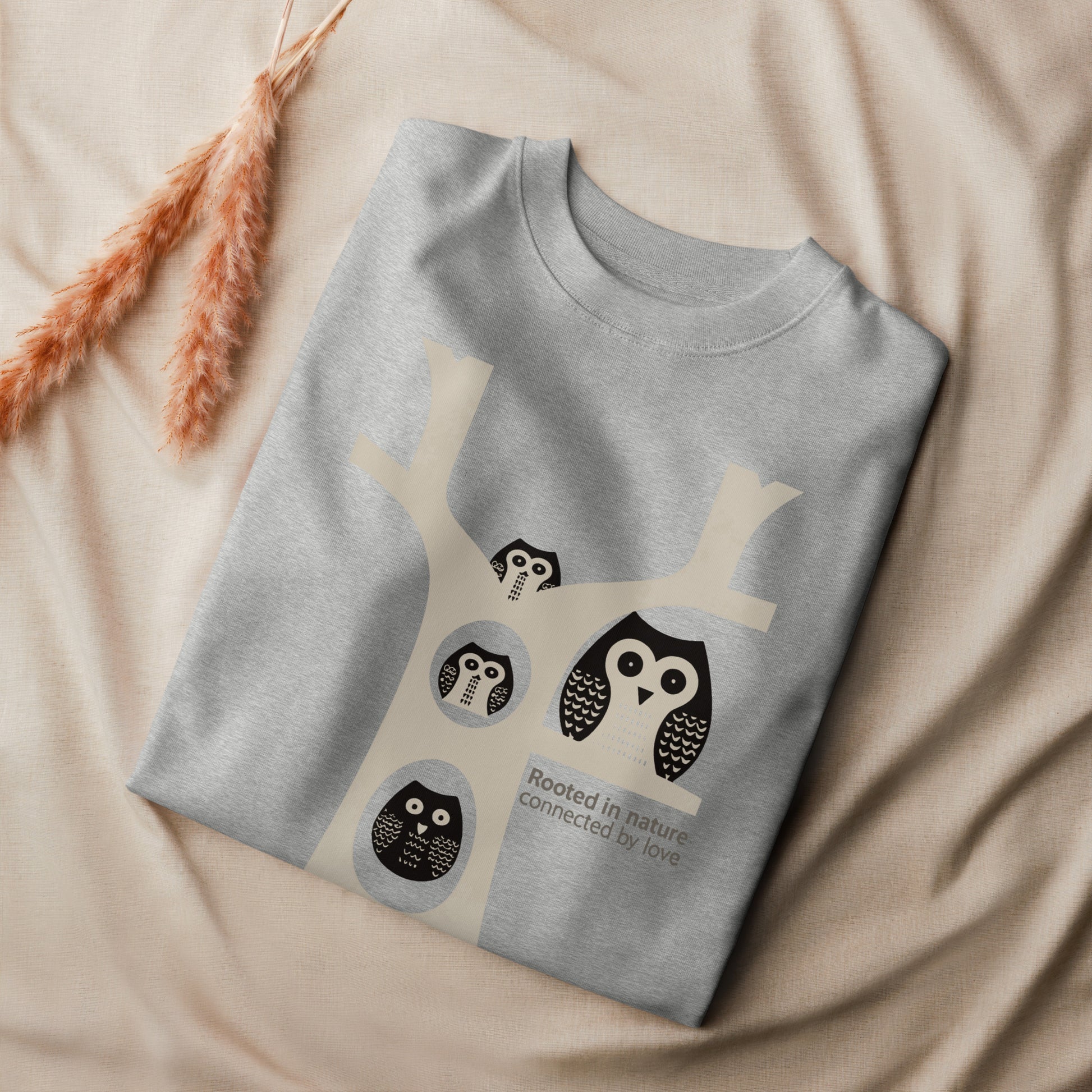 Unisex Organic Sweatshirt | Celebrate Family Day with Sustainable Fashion Dudeily