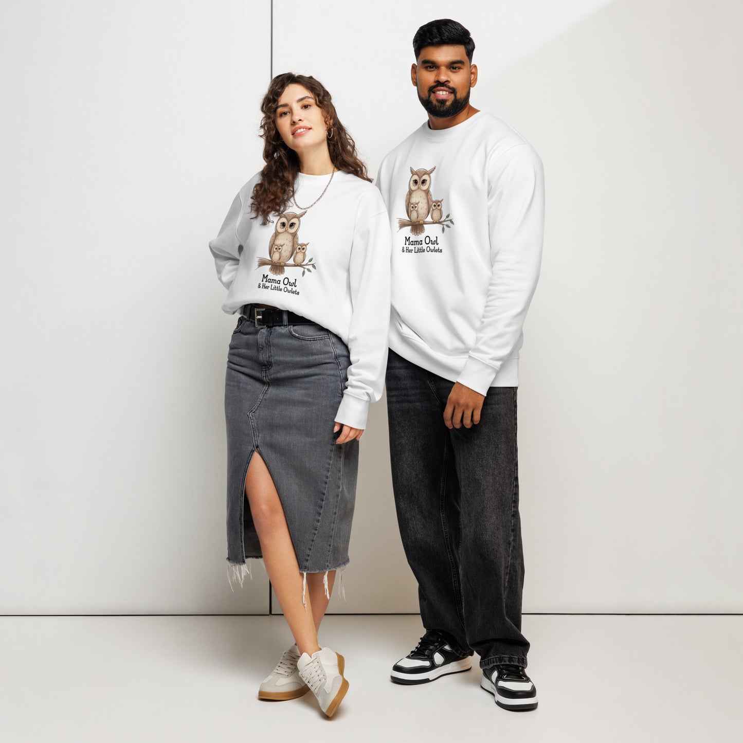 Unisex Organic Sweatshirt – Sustainable Owl-Themed Pullover for Eco-Conscious Comfort Dudeily