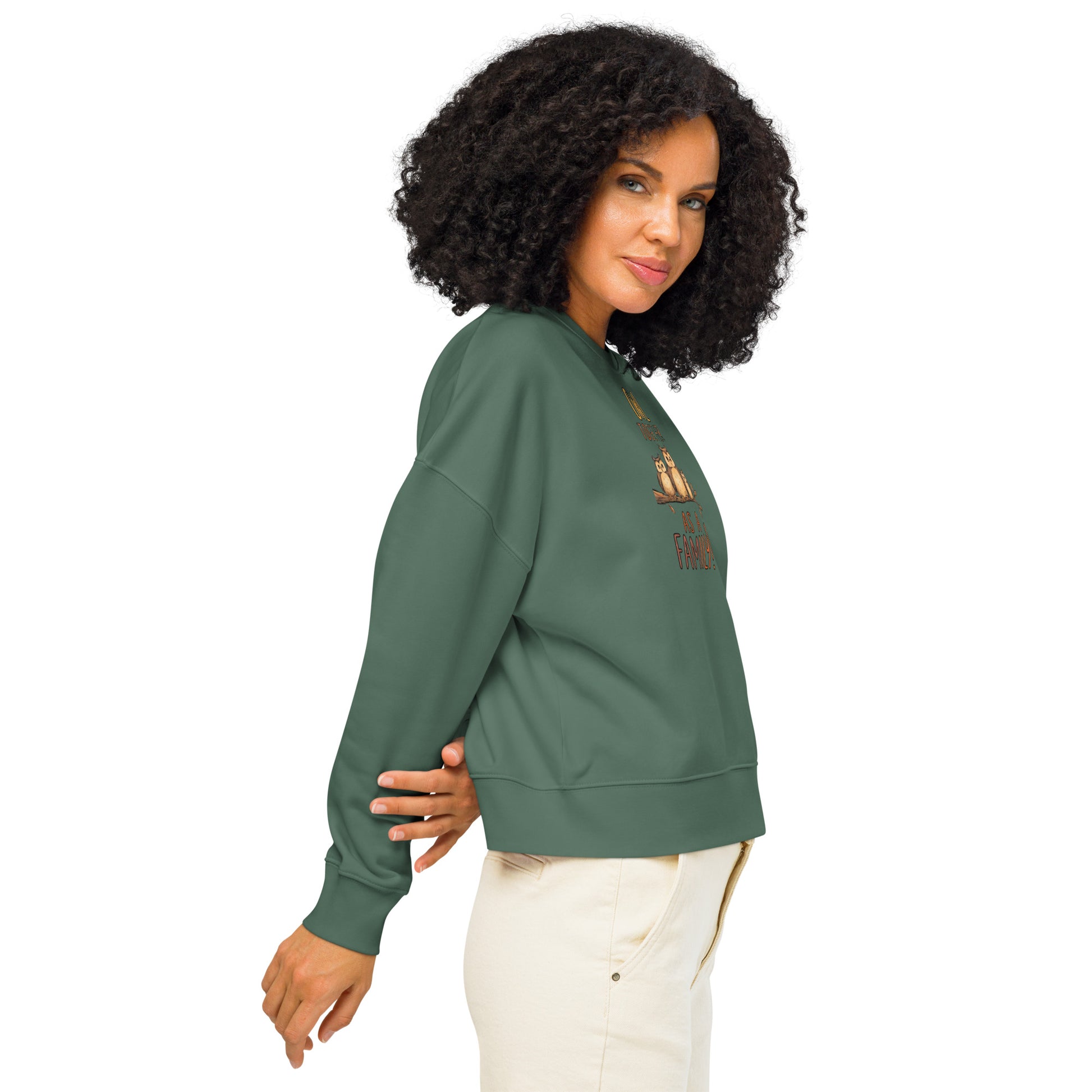 OwlSpirit Women’s Organic Crew Neck Sweatshirt – Nature-Inspired Warmth Dudeily