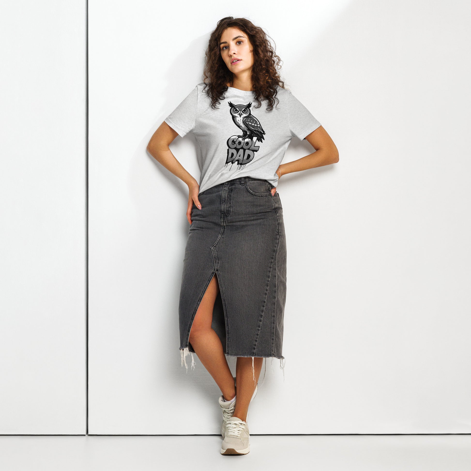 Women’s Organic Ribbed Neck T-Shirt – Sustainable Father’s Day Gift for Owl & Nature Lovers | Dudeily Dudeily